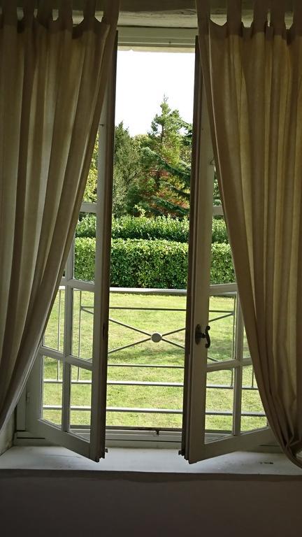 L'Olivier Villa Monts-sur-Guesnes Exterior photo